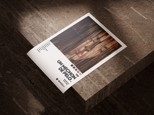 un mechón de pelo - TINI