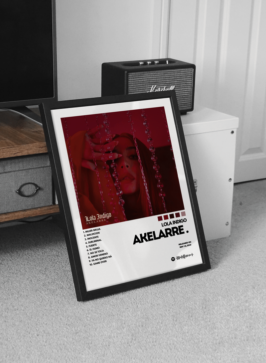 Akelarre - Lola Indigo